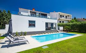 Bonihome Apartments